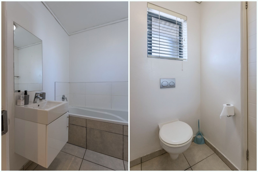 2 Bedroom Property for Sale in Milnerton Western Cape